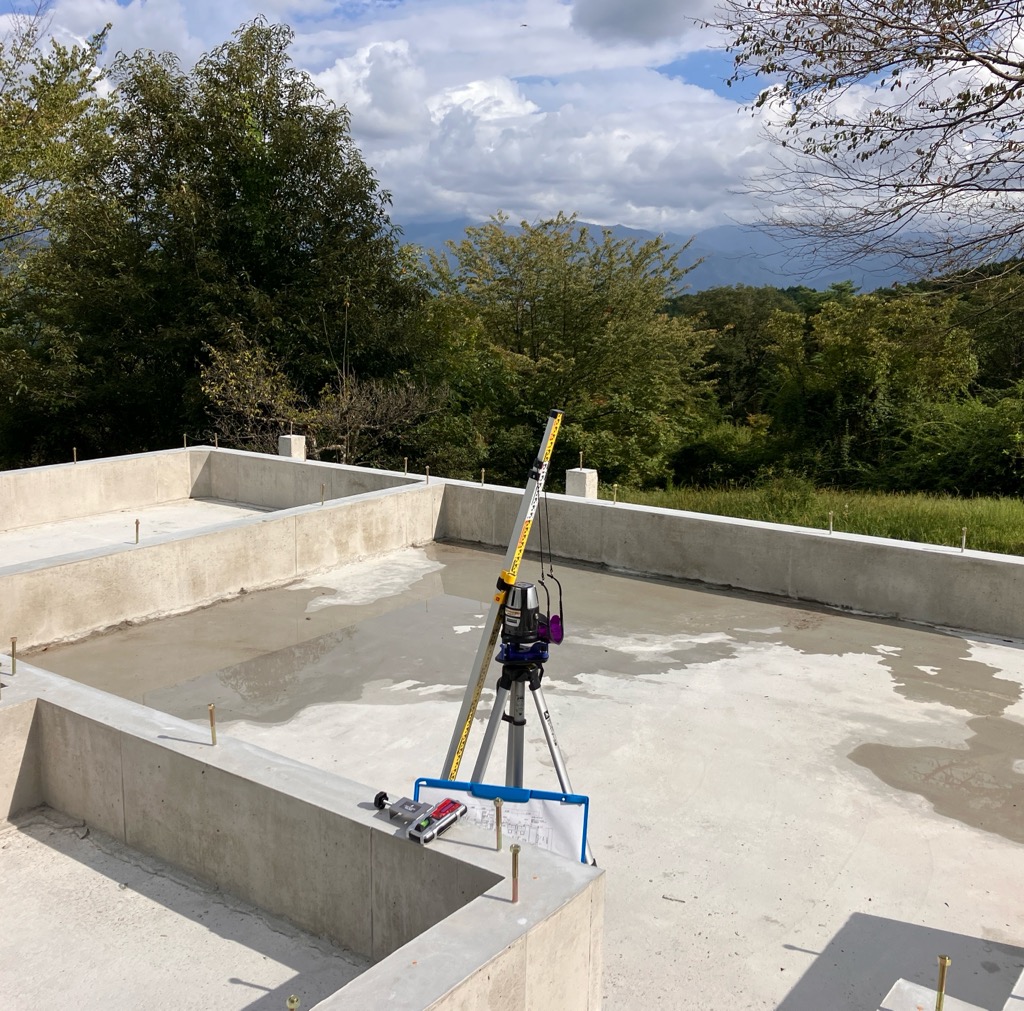 基礎天板レベル測定・中津川市福岡