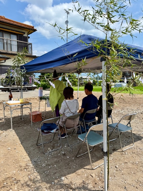 地鎮祭を行ないました。