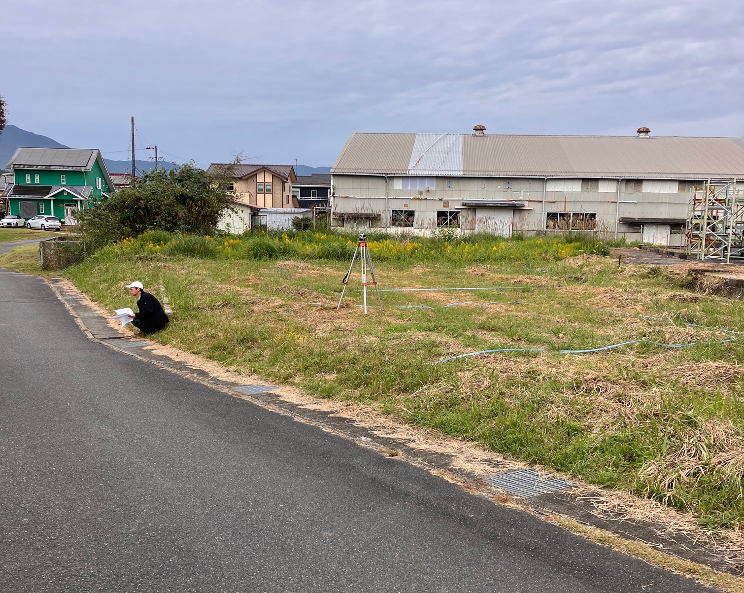 ミスを防ぐコツは“現場での確認”！中津川市茄子川で設計士さんと打ち合わせ